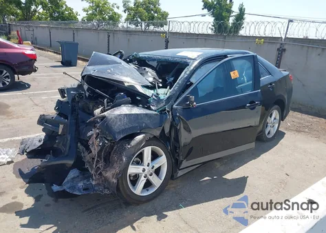 2014 Toyota Camry Se z USA, uszkodzony, nr VIN 4T1BF1FK9EU856060